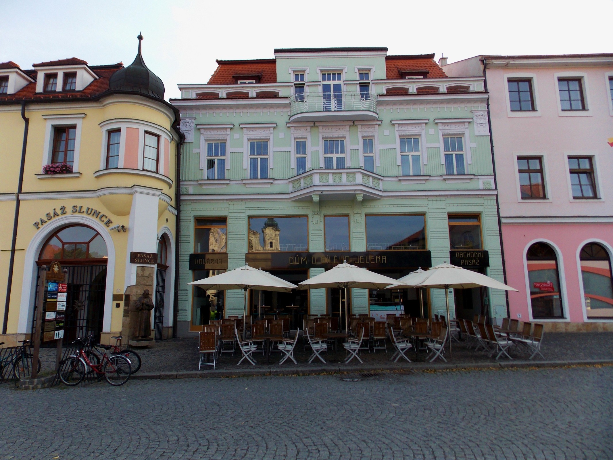 jiné cafe uherské hradiště